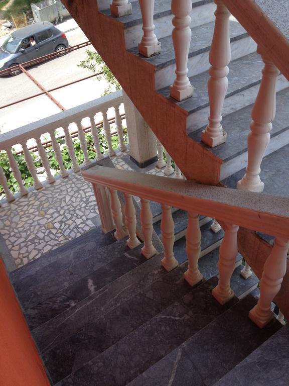 Apartments Holiday Budva Exterior foto